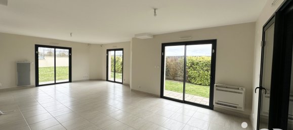 4 Schlafzimmer Schlösser in Deneze-sous-Doue, France, Nr. 100955 20
