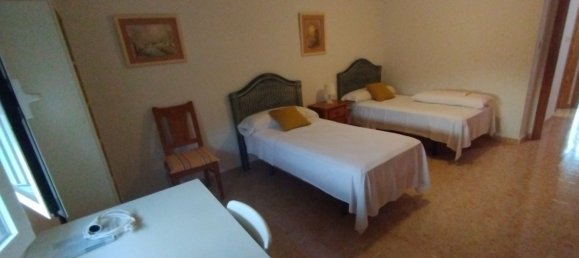 3 bedrooms House in Alicante, Spain No. 148148 2