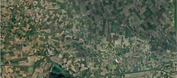 Casa de 7 divisões em Argenta, Italy N.º 309394 4