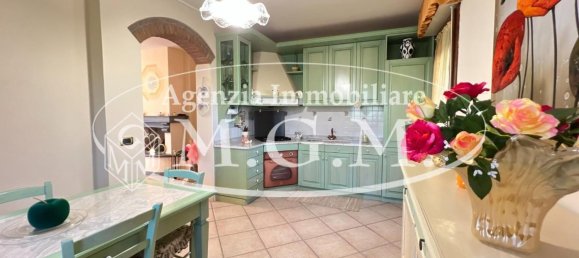 5غرفة منزل في Santa Maria a Monte, Italy رقم 169093 11