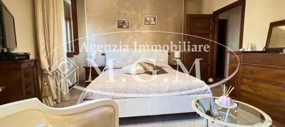 5غرفة منزل في Santa Maria a Monte, Italy رقم 169093 16