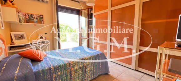 5غرفة منزل في Santa Maria a Monte, Italy رقم 169093 20