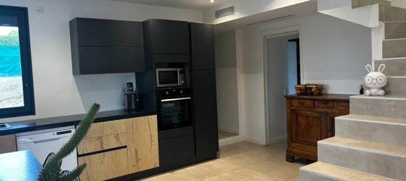 4 bedrooms House in Allauch, France No. 291159 2