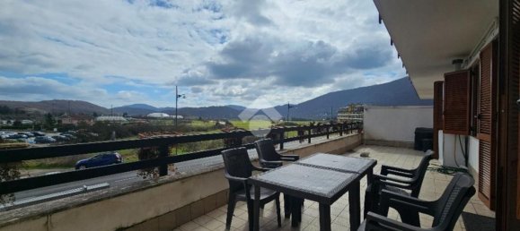 Квартира с 2 комнатами в Фьюджи, Италия № 198506 35