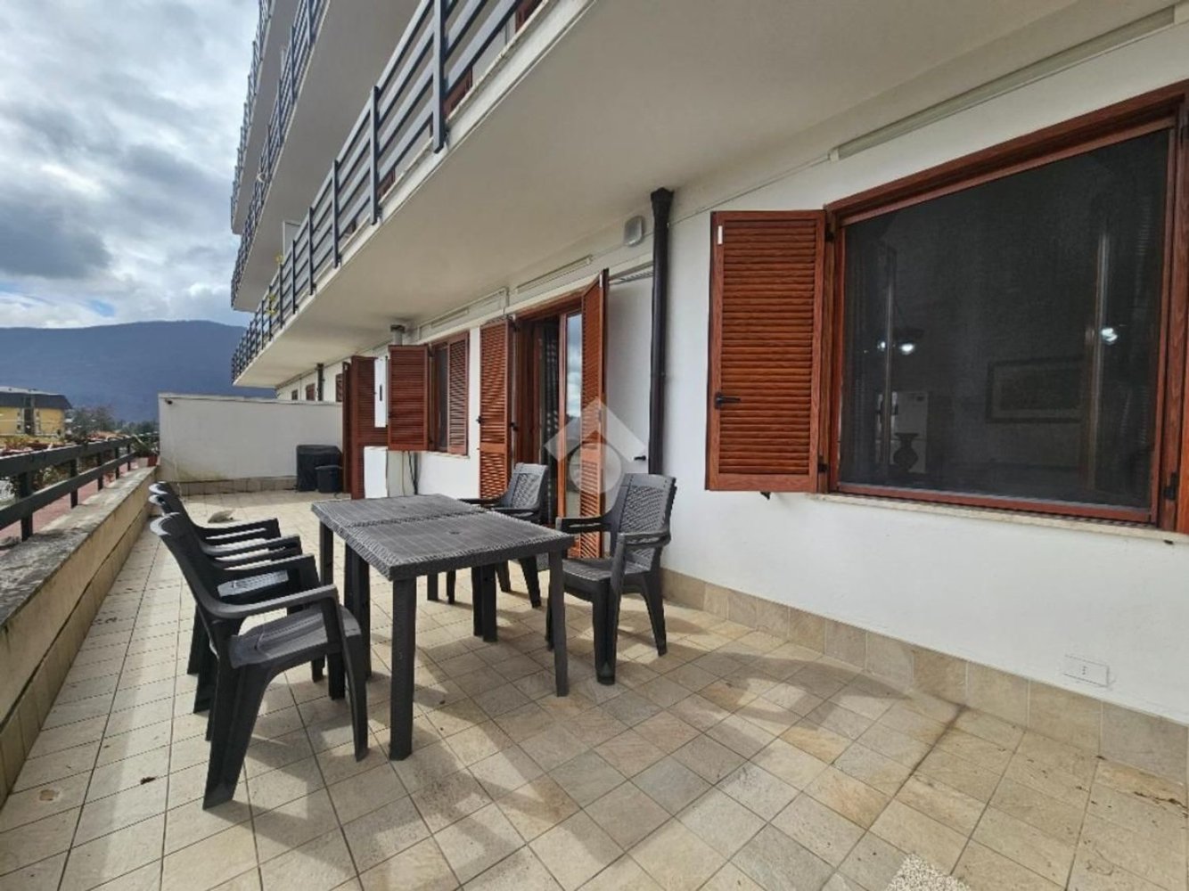 Квартира с 2 комнатами в Фьюджи, Италия № 198506