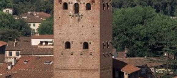 Edificio en Lucca, Italy 200 m² No. 371916 3