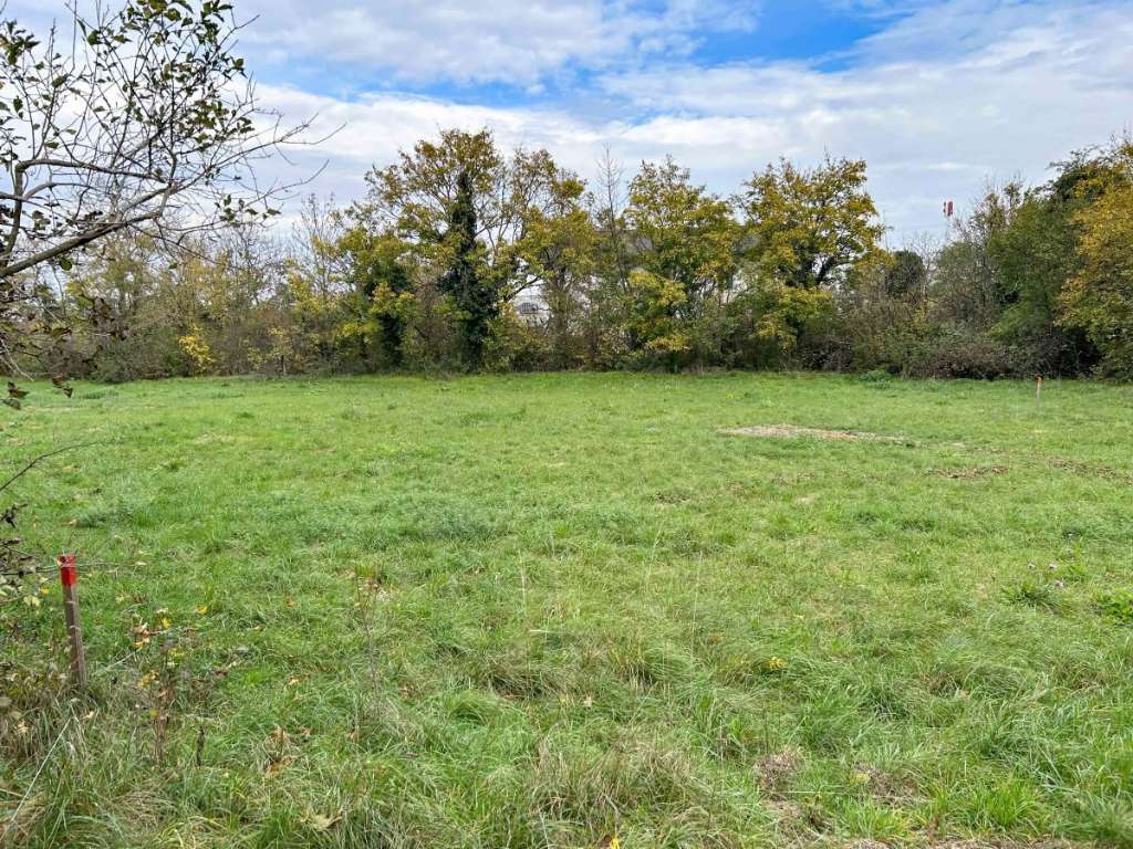 Земельный участок в Терезинфельд, Австрия № 23958