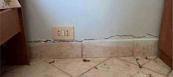 3 rooms Apartment in Palombara Sabina, Italy No. 198793 4