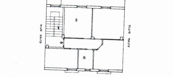 Дом с 8 комнатами в Треккина, Италия № 120687 3