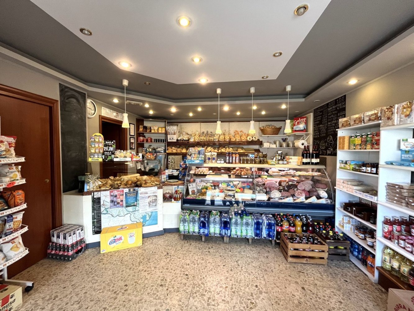 50m² Commercial property in Porto Viro, Italy No. 342946