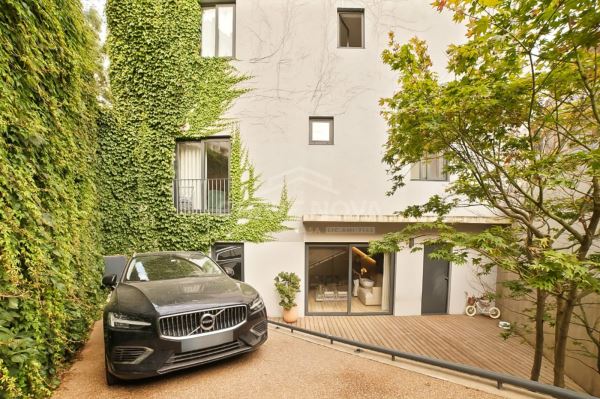 2 bedrooms House in Porto, Portugal No. 17431