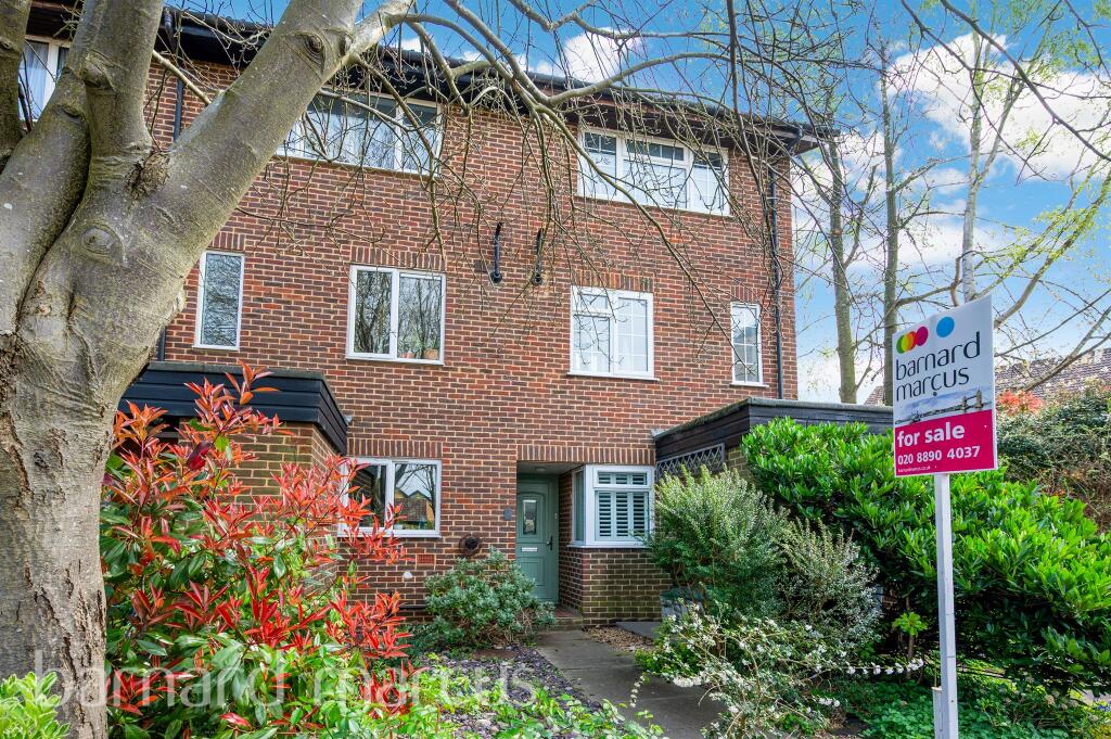 Квартира с 2 спальнями в Фелтем, Великобритания № 9818