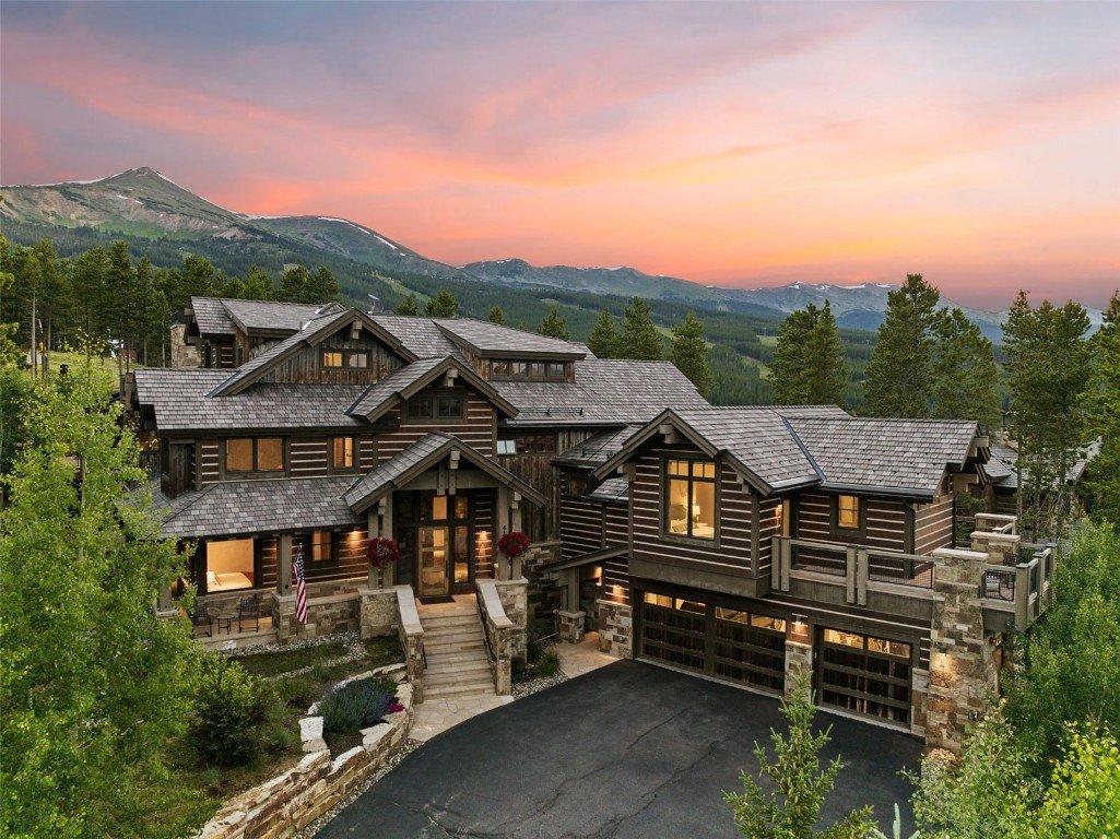 8 bedrooms Commercial property in Breckenridge, USA No. 214