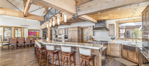 8 bedrooms Commercial property in Breckenridge, USA No. 214 16