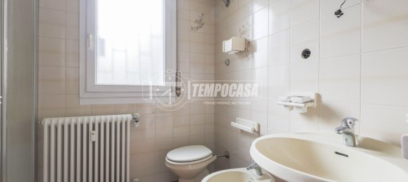 2 bedrooms Apartment in Bologna, Italy No. 378210 20