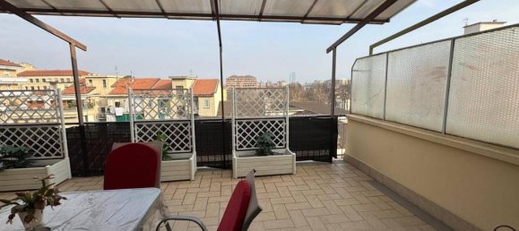 Пентхаус с 2 комнатами в Турин, Италия № 33500 16