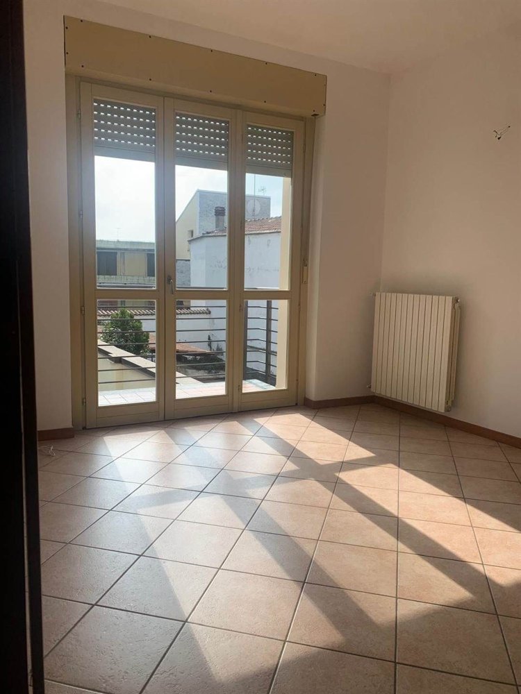 2-Zimmer Wohnung in Vigevano, Italy, Nr. 222860