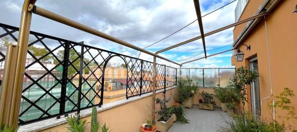 4 bedrooms Penthouse in Rome, Italy No. 352308 8