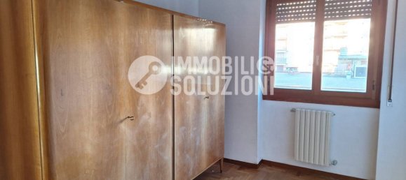 3 rooms Apartment in Bergamo, Italy No. 182937 13