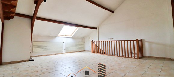 Apartamento de 2 dormitorios en Moulins-les-Metz, France No. 320524 2