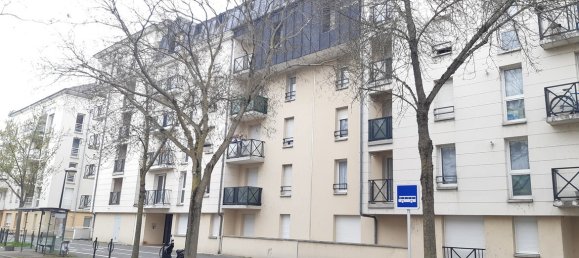Apartamento de 3 dormitorios en Orleans, France No. 90646 11
