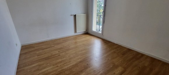 Apartamento de 3 dormitorios en Orleans, France No. 90646 20