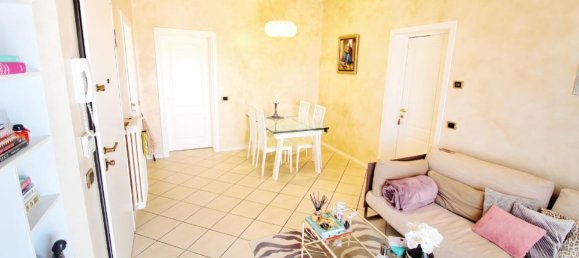 3 rooms Apartment in Brescello, Italy No. 14592 24