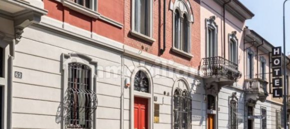 4 chambres Villa à Milan, Italy No. 246828 7