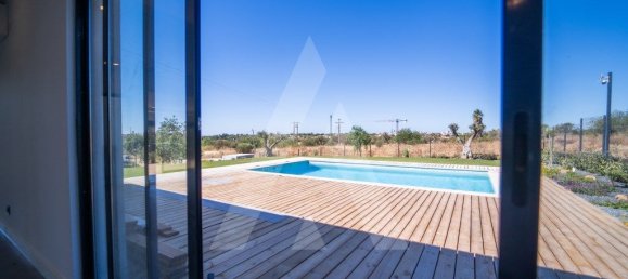 5 Schlafzimmer Haus in Quarteira, Portugal, Nr. 33060 39