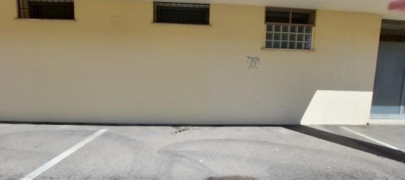 3 rooms Apartment in Arezzo, Italy No. 230763 10