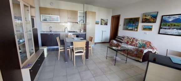 3 rooms Apartment in Arezzo, Italy No. 230763 2