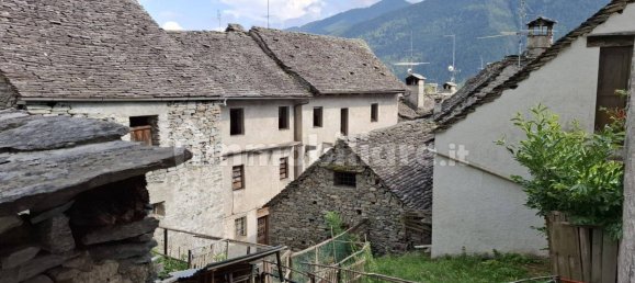 Casa de 4 dormitorios en Santa Maria Maggiore, Italy No. 352339 5