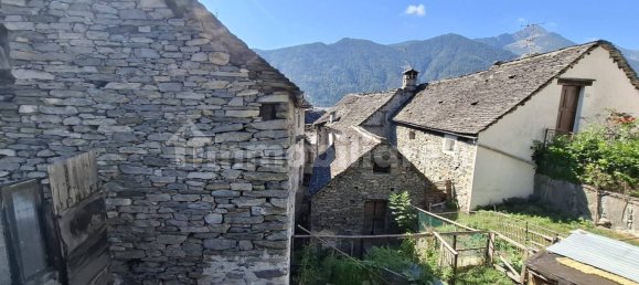 Casa de 4 dormitorios en Santa Maria Maggiore, Italy No. 352339 12