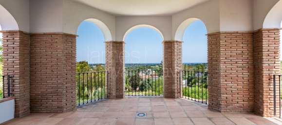 5 غرف نوم فيلا في Cadiz, Spain رقم 167950 17