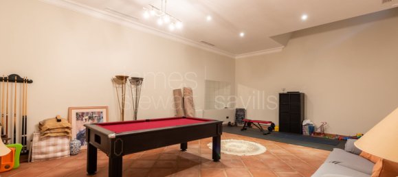 5 غرف نوم فيلا في Cadiz, Spain رقم 167950 37