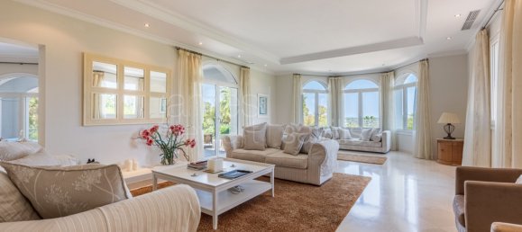 5 غرف نوم فيلا في Cadiz, Spain رقم 167950 8