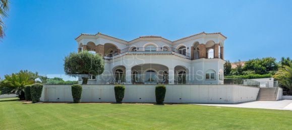 5 غرف نوم فيلا في Cadiz, Spain رقم 167950 32