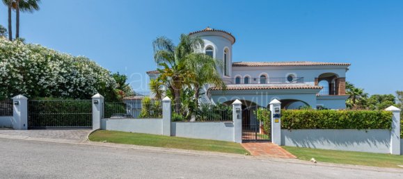 5 غرف نوم فيلا في Cadiz, Spain رقم 167950 30