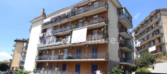 Apartamento de 4 dormitorios en San Gregorio di Catania, Italy No. 272539 3