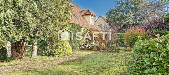 5 bedrooms Castles in Chantilly, France No. 209243 10