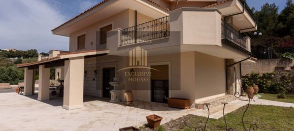 Villa de 5 divisões em Messina, Italy N.º 59874 14