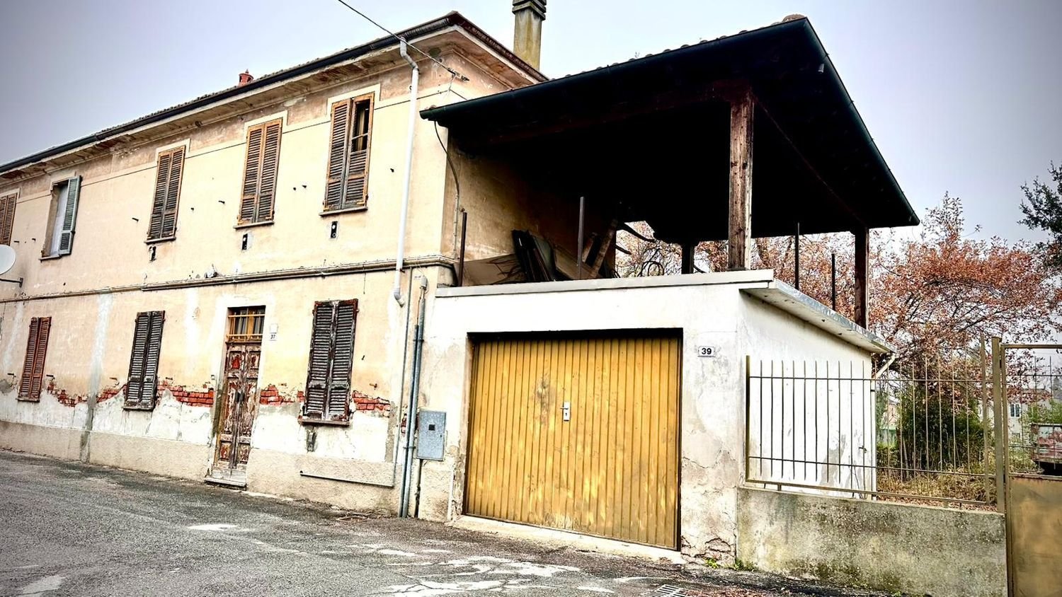 3غرفة منزل في Mortara, Italy رقم 9115