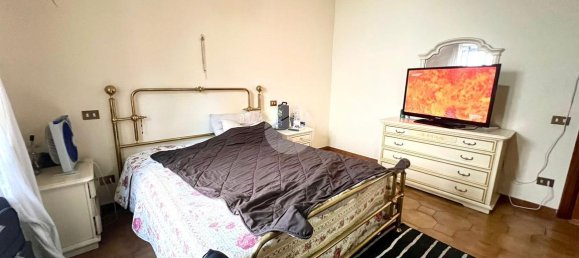 4-Zimmer Wohnung in Rome, Italy, Nr. 35620 13