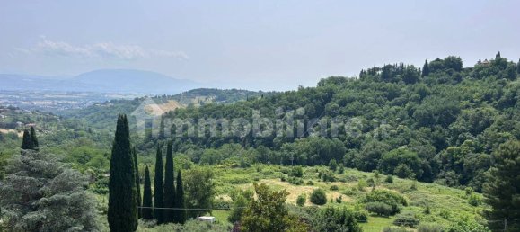 Apartamento T2 em Perugia, Italy N.º 291676 19