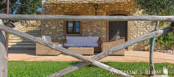 6 Schlafzimmer Villa in Umbertide, Italy, Nr. 57186 11