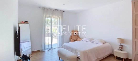 3 Schlafzimmer Villa in Vallauris, France, Nr. 298058 10