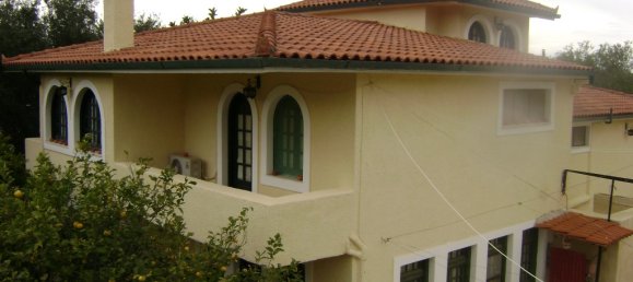 3 bedrooms Villa in Piraeus, Greece No. 6366 3