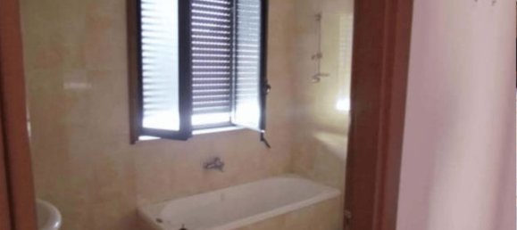 5 rooms Apartment in Cutrofiano, Italy No. 219206 6