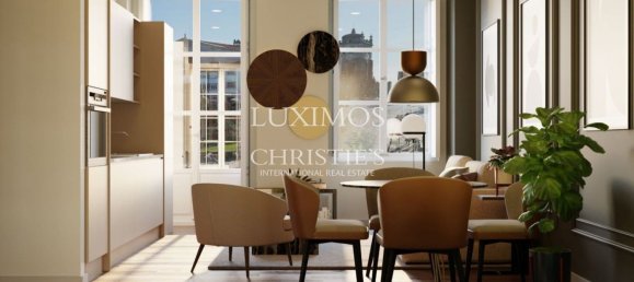 860m² Building in Porto, Portugal No. 115357 2