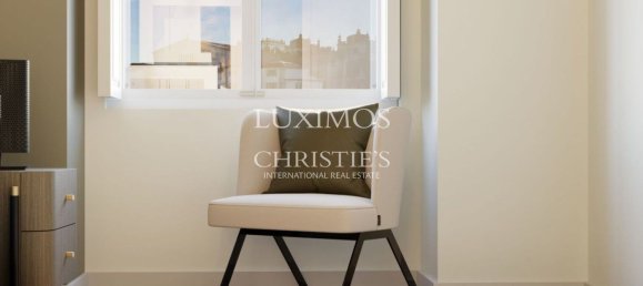 860m² Building in Porto, Portugal No. 115357 8